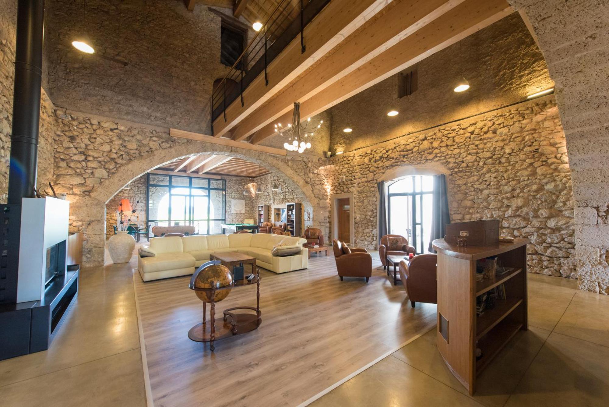 Ouveillan Le Relais De Pigasse酒店 外观 照片