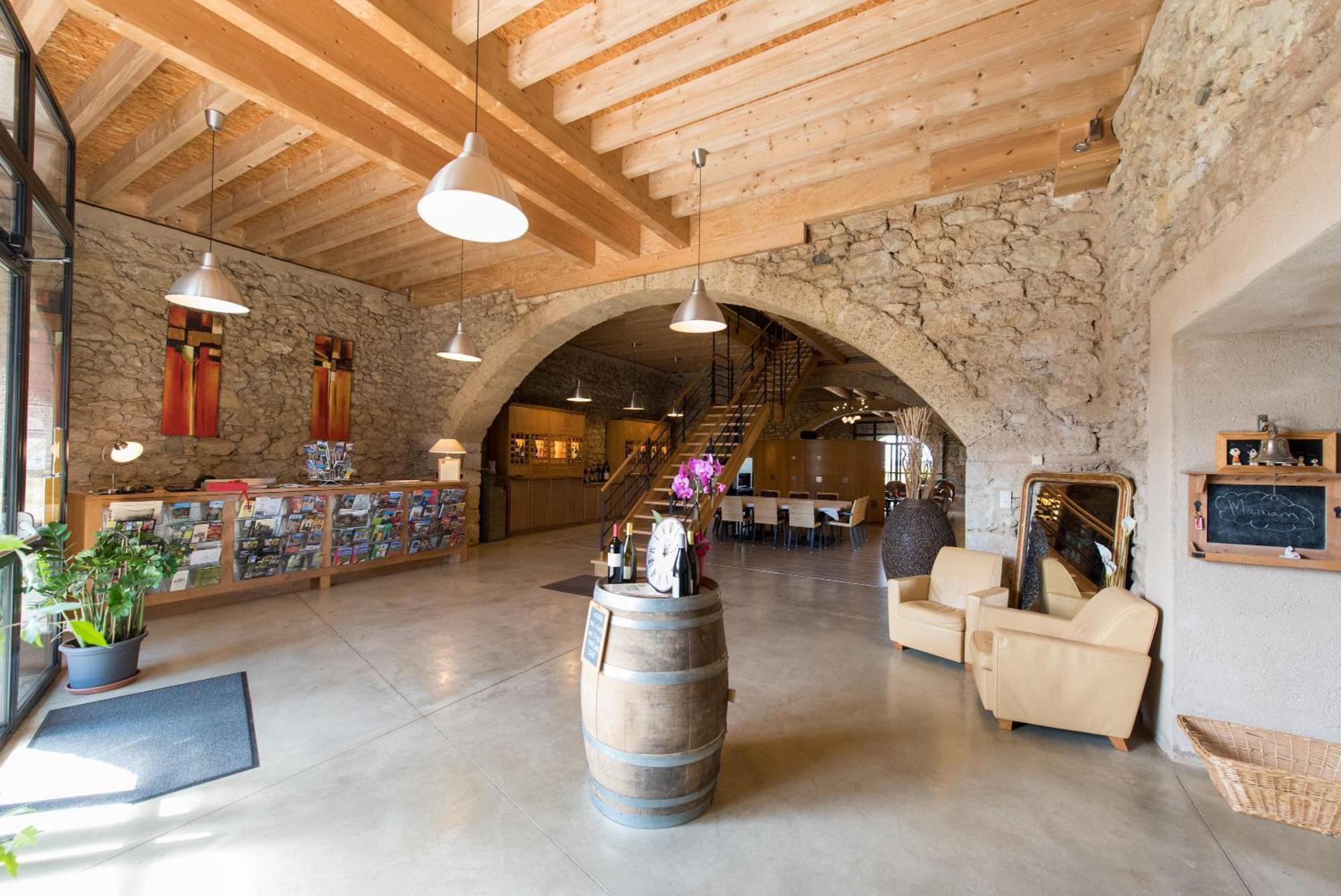 Ouveillan Le Relais De Pigasse酒店 外观 照片